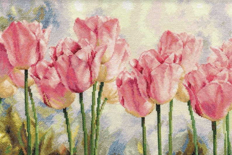 2-37 "Розовые тюльпаны" Алиса